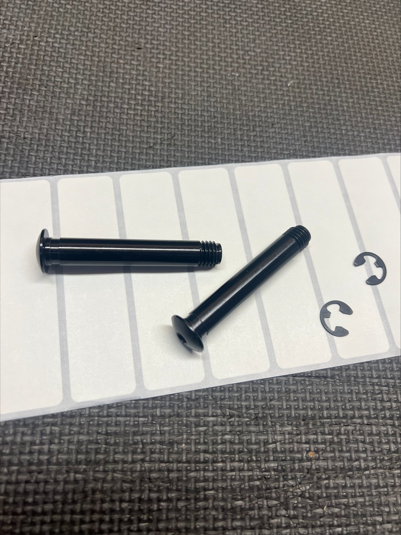 Pivot Bolts - M9